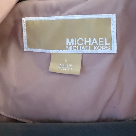 MICHAEL Michael Kors Women’s Faux-Fur Hooded Puffer Coat – Blush, Size L - Picture 4 of 6